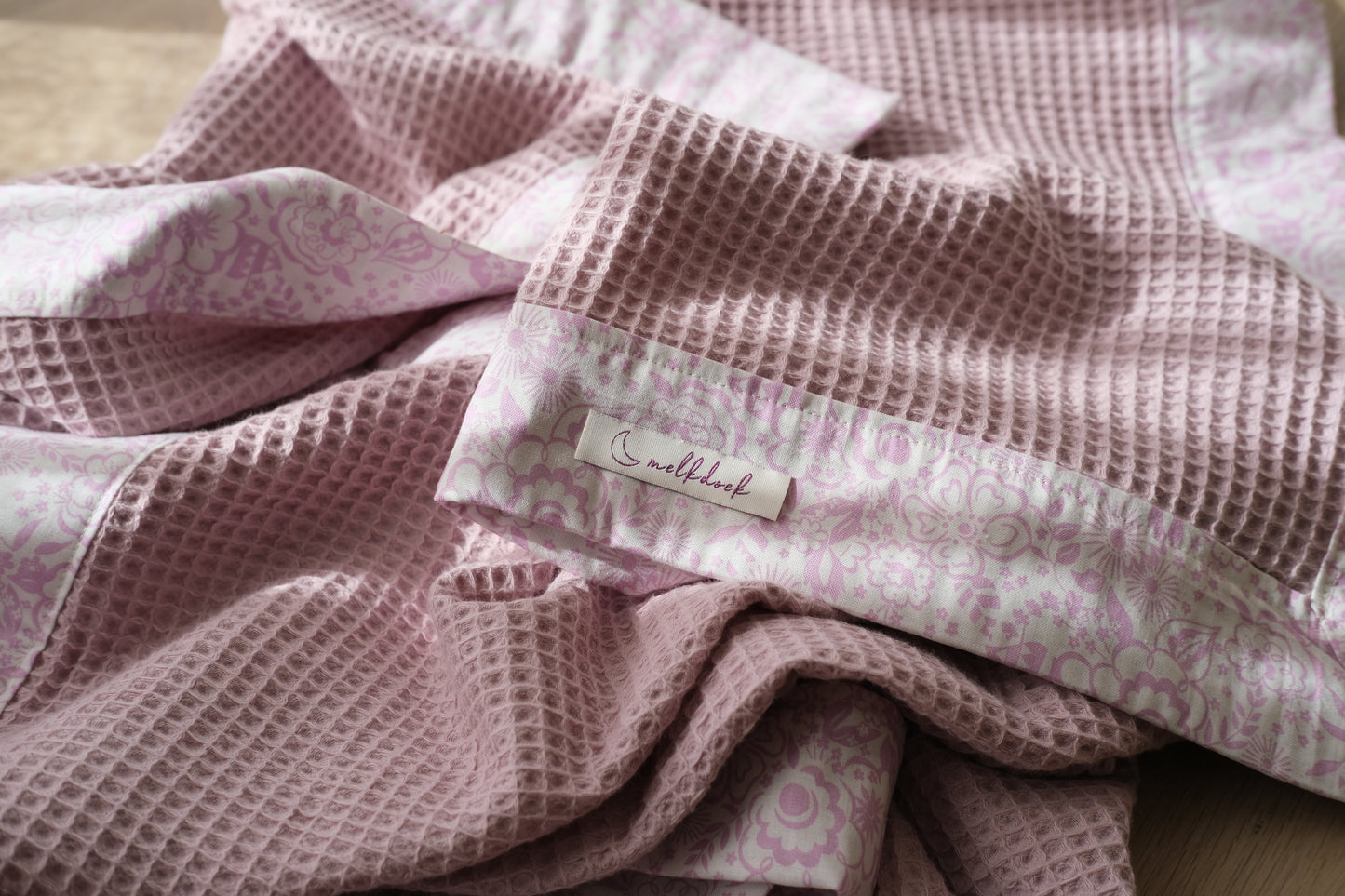 Melkdoek x Liberty London in Lindy